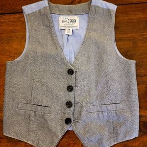 Boys Vest size 5/6